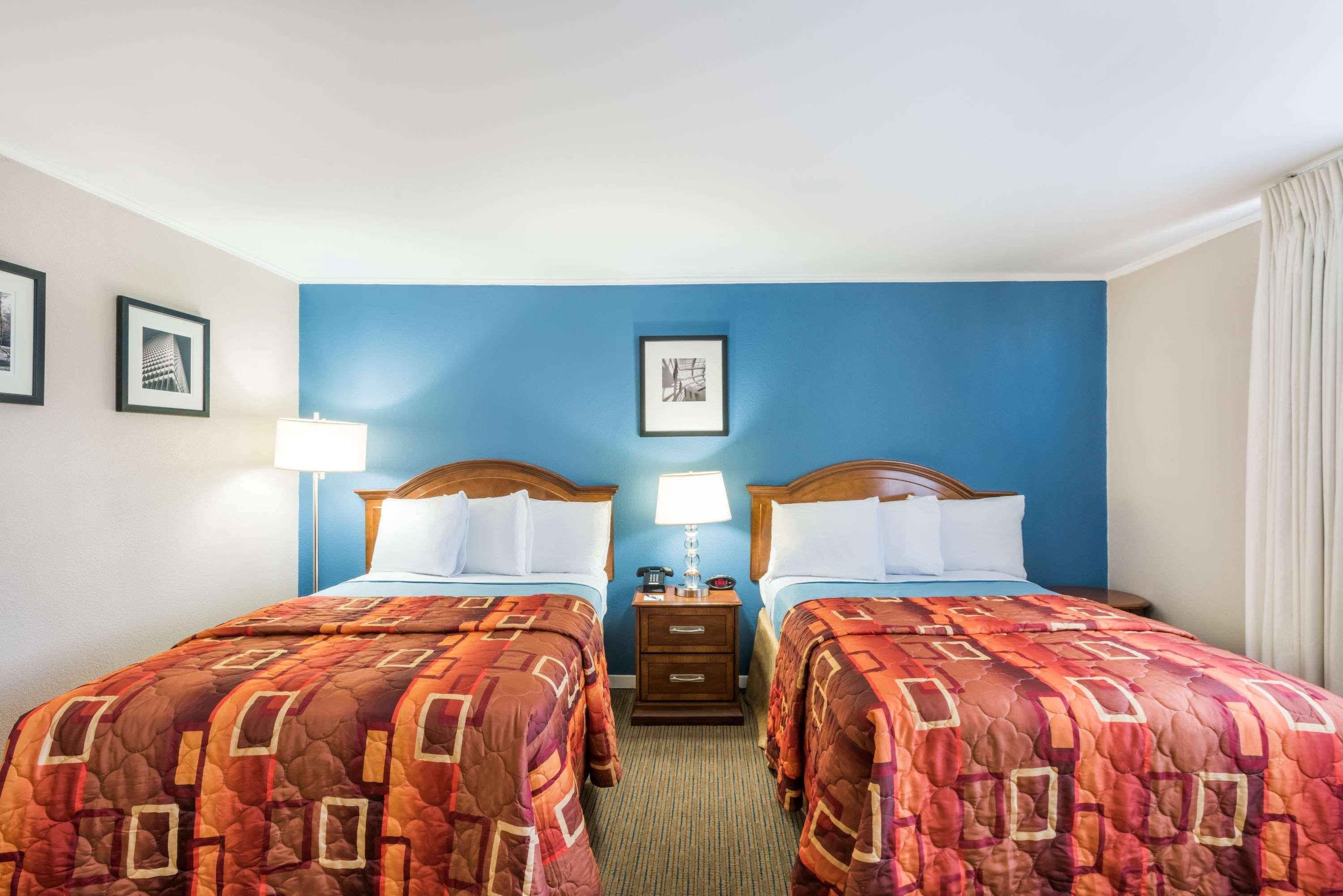 Travelodge by Wyndham Aberdeen Eksteriør billede
